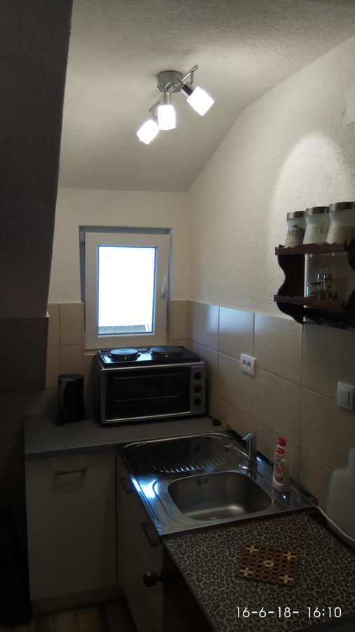 Apartman Tosic Жабляк Экстерьер фото